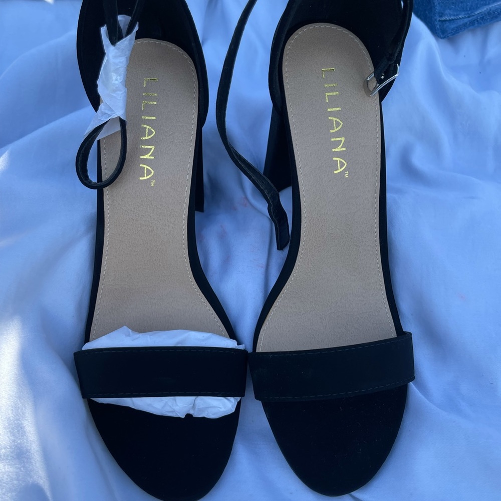 Never worn heels